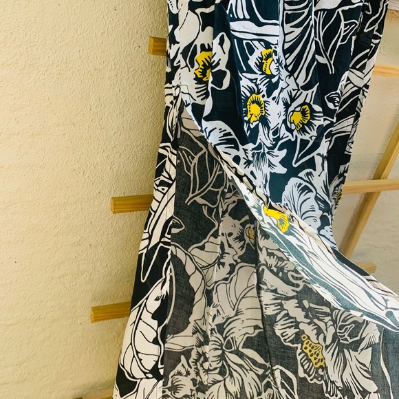 MAAJI ☀️ Flowy Tropical Beach cover Up Pants - Picture 4 of 12